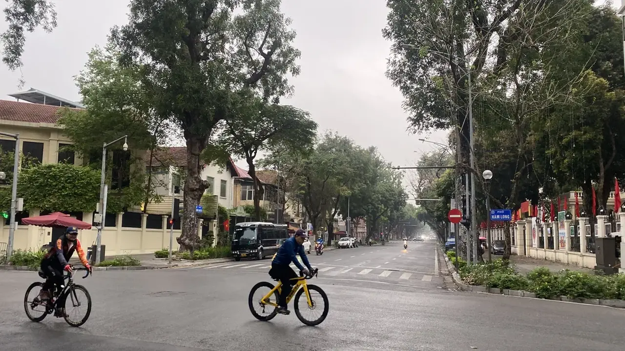 كتلة هوائية باردة تتوجه نحو الحدود الشمالية مع انخفاض مرتقب في درجات الحرارة